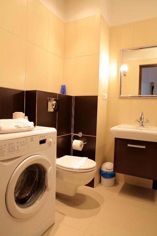 P&O Serviced Apartments Gdanski Station Varsovia Exterior foto