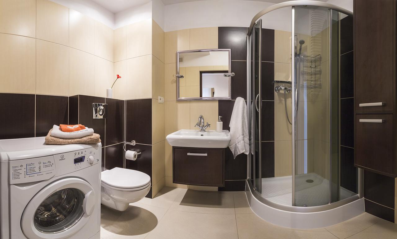 P&O Serviced Apartments Gdanski Station Varsovia Exterior foto